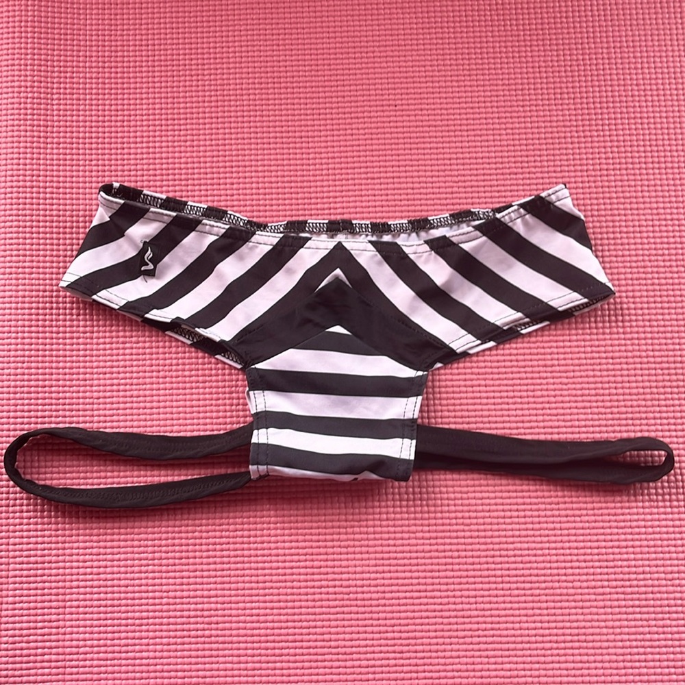 Sway Polewear garter shorts